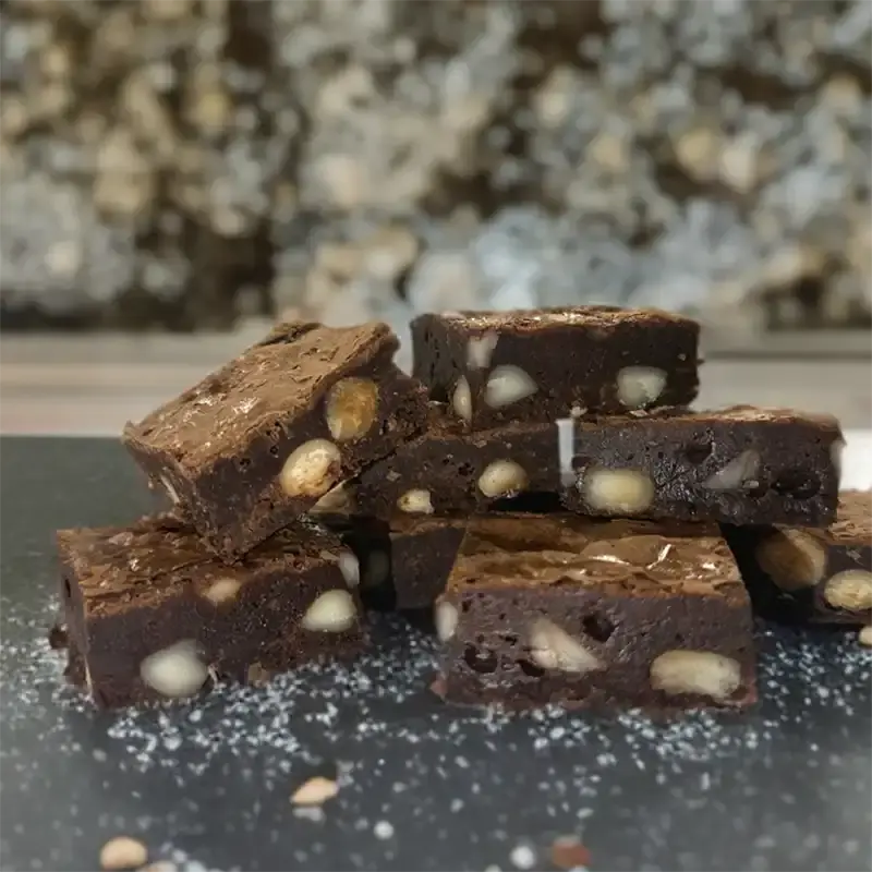 [mun-fudg] Munja Fudging Good Choc Macadamia Brownie (1dz) - GF