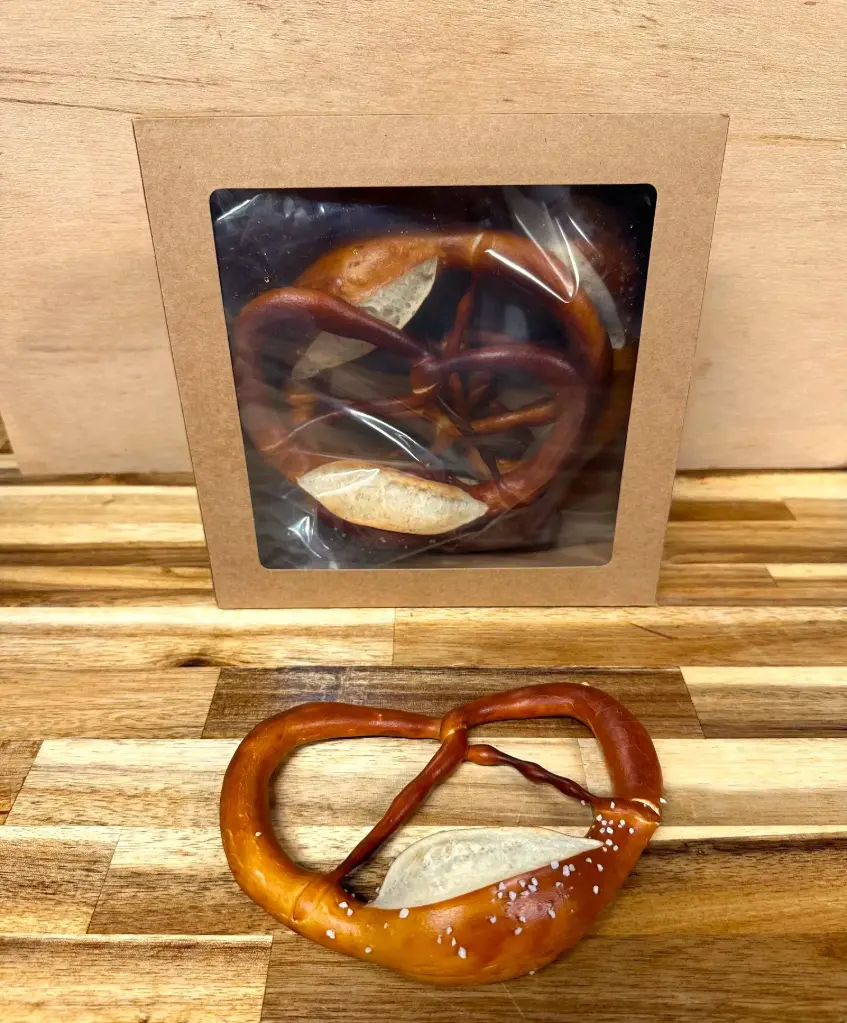 Frozen Pretzel Salt - 4 pack - 400g