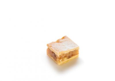[EdSLICE02] Apple Crumble Slice x 15